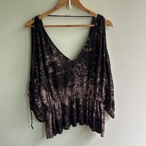 Free People long sleeve Top M